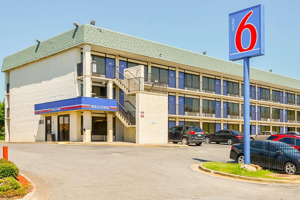 Motel 6-Little Rock, Ar - West Exterior photo